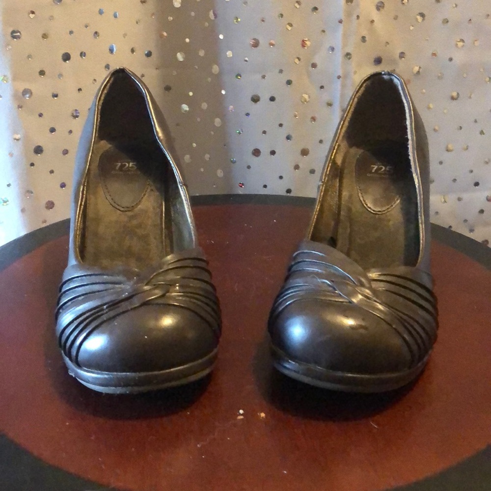 725 originals heels